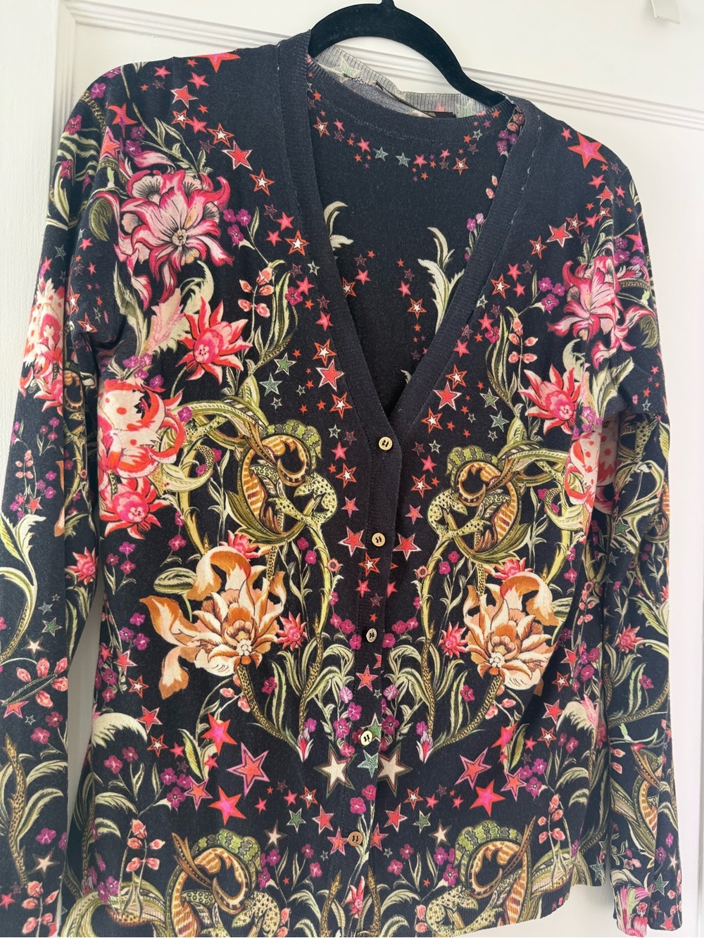 Pristine vintage Roberto Cavalli wool/cashmere tissue twin set in stunning print